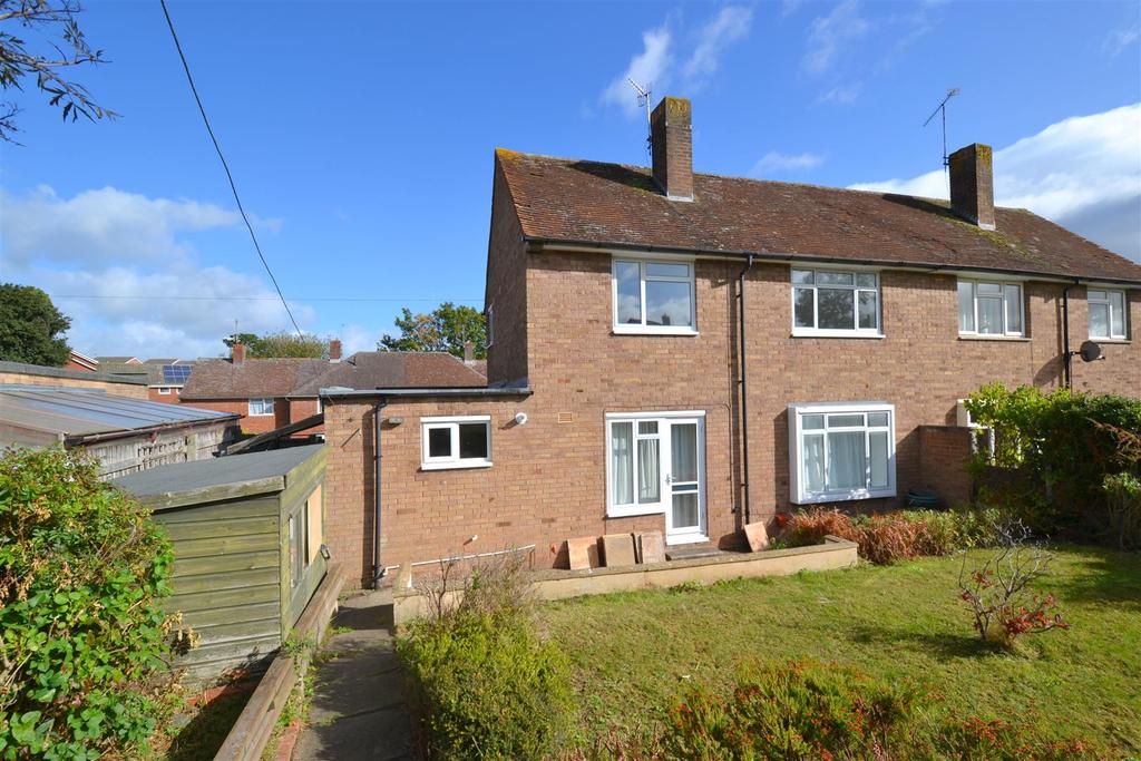 Clerkenwell Crescent, Malvern 3 bed semidetached house £295,000