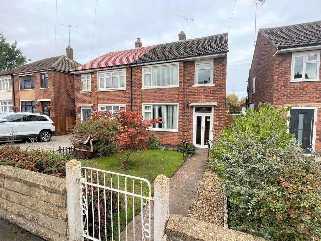 Deans Way, Coventry 3 bed semidetached house for sale £195,000