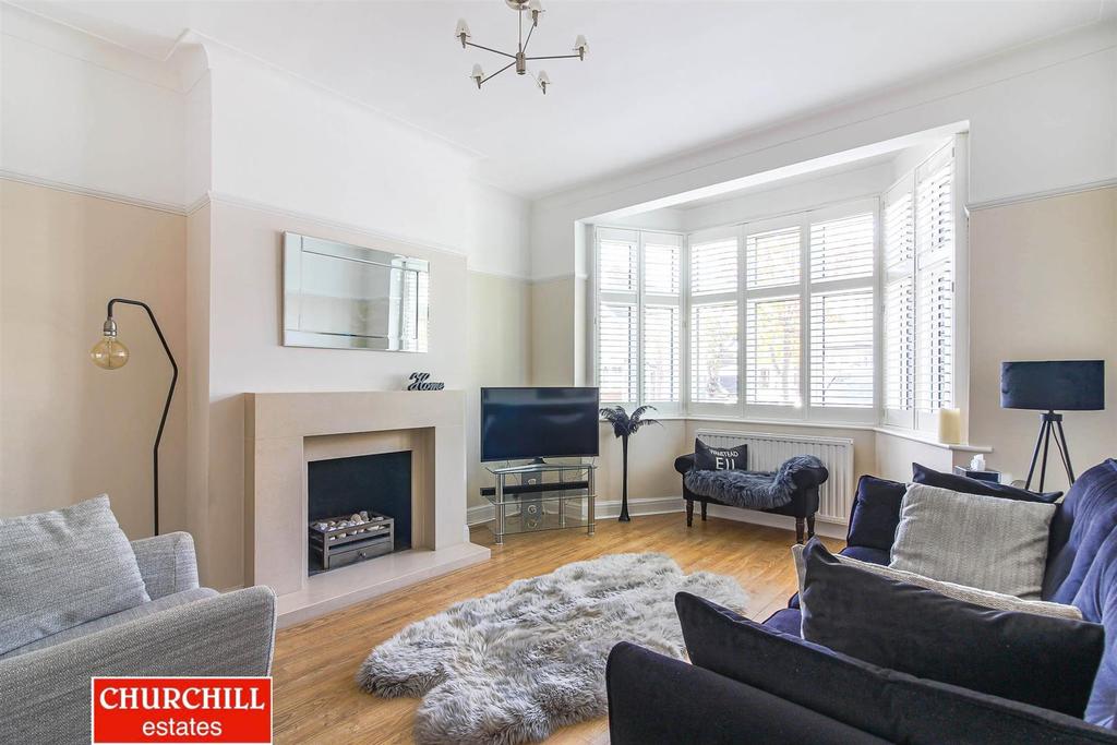 Cranbourne Avenue, Wanstead 3 bed terraced house £875,000