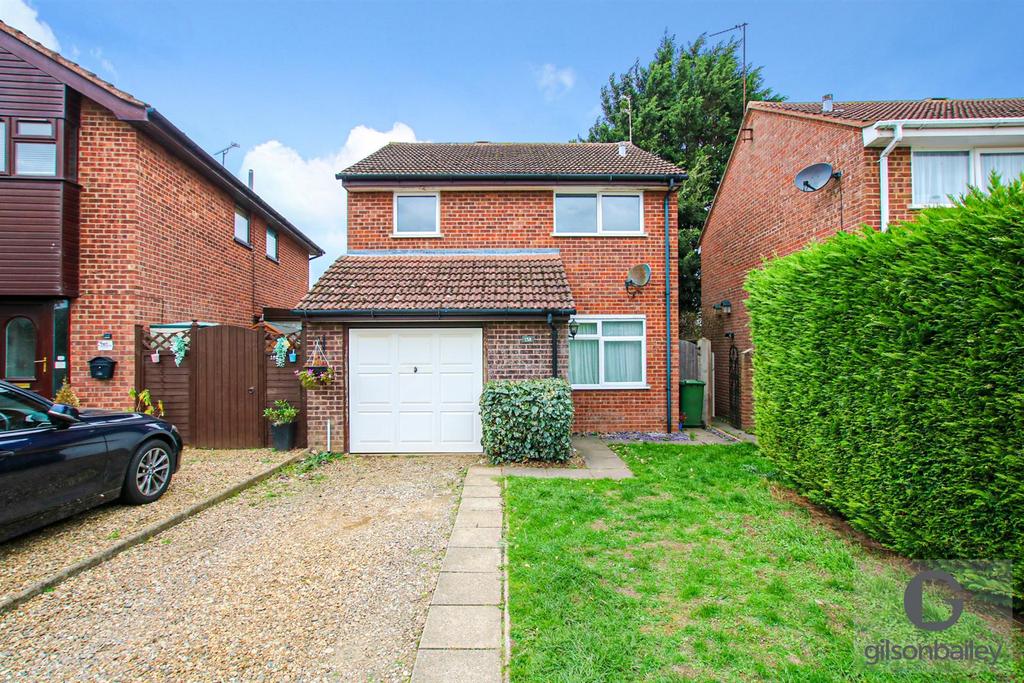 Chestnut Avenue, Spixworth, 3 bed detached house £250,000