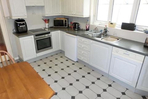 11 Alcester Road, Hollywood, Birmingham, B47 5NL