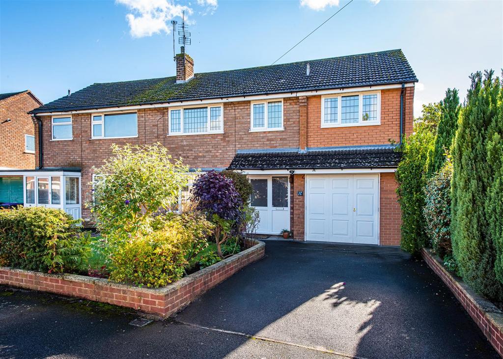 36 Delaware Avenue, Albrighton, Wolverhampton 4 bed semidetached house for sale £314,950
