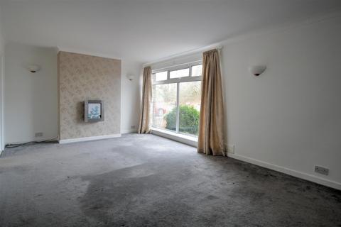 91 Abbey Meadows, Morpeth, NE61 2XZ