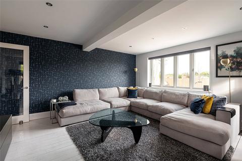 14 Langwith Avenue, Collingham, Wetherby, LS22 5DD
