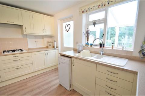 3 bedroom semi-detached house for sale - South Wonston