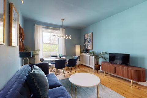 2 bedroom flat to rent - Leinster Gardens