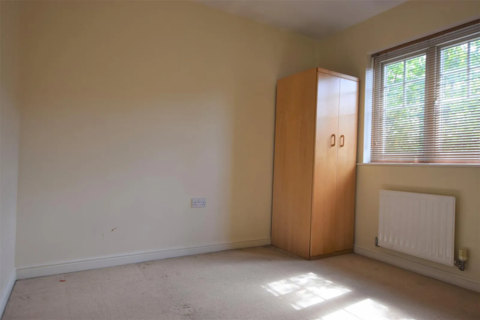 3 bedroom semi-detached house for sale - Saddlecote Close, Manchester, Greater Manchester, M8 5QE