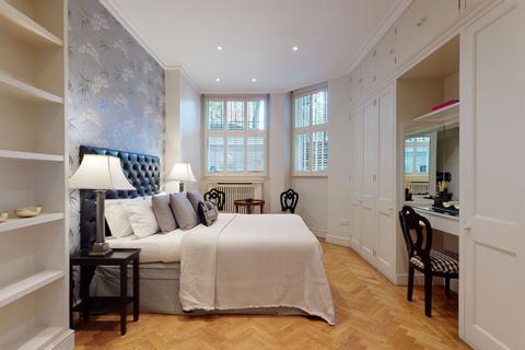 1 bedroom ground floor flat to rent - Pont Street