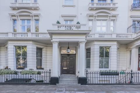 2 bedroom flat to rent - Cromwell Road