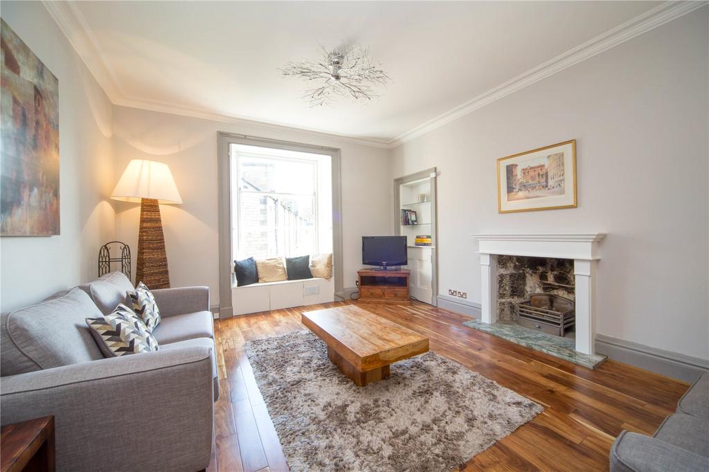 Lansdowne Crescent, Edinburgh, EH12 3 bed flat £1,960 pcm (£452 pw)