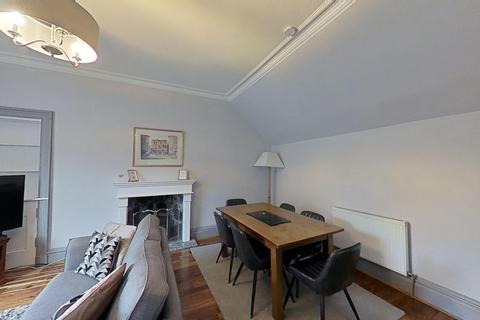 3 bedroom flat to rent, Lansdowne Crescent, Edinburgh, EH12