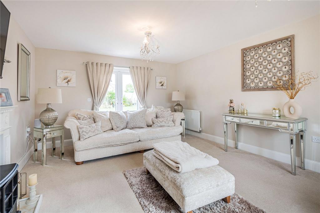 Hill Place, Brington, Huntingdon, Cambridgeshire, PE28 3 bed detached