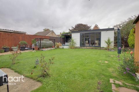 3 bedroom chalet for sale - Fen Road, Newton-in-the-Isle