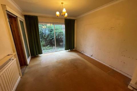8 Maple Road, Hayes, UB4 9LP