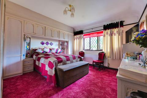 38 Branscombe Gardens, Southend-on-sea, SS1 3PJ