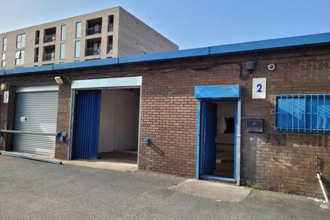 Property to rent - Unit 6 :: Crown Industrial