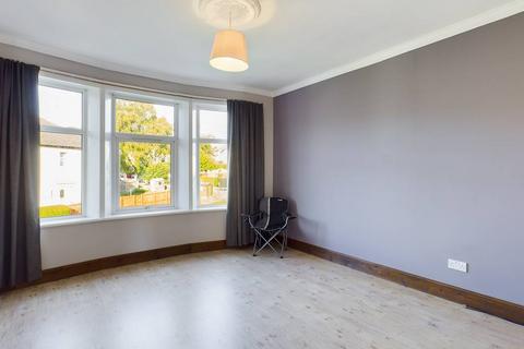 2 bedroom flat to rent, Esslemont Avenue, Scotstounhill, Glasgow, G14