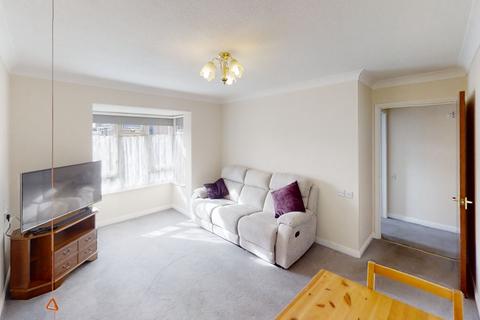2 bedroom retirement property for sale - Francis Court, Worplesdon Road, Stoughton, GU2