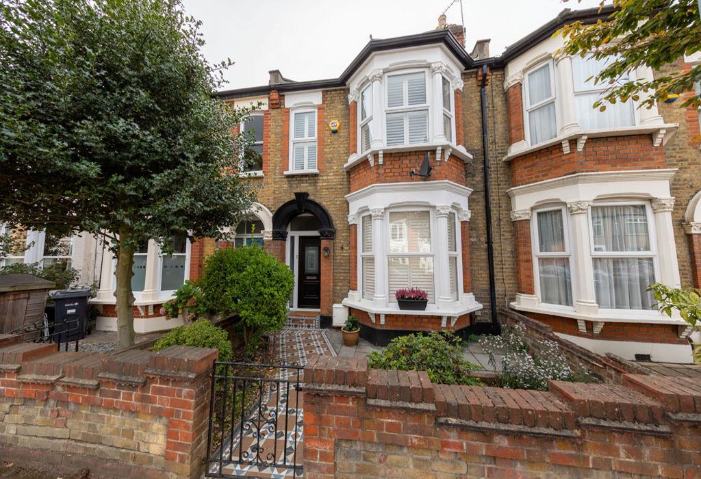 Dangan Road, London 4 bed terraced house £1,000,000