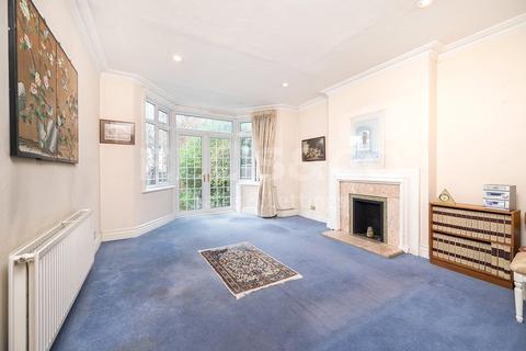 3 bedroom apartment for sale - Ravenscroft Avenue, London, NW11