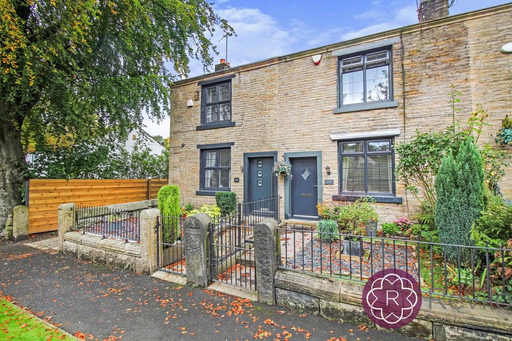 Bury Road, Rochdale, OL11 2 bed cottage £210,000