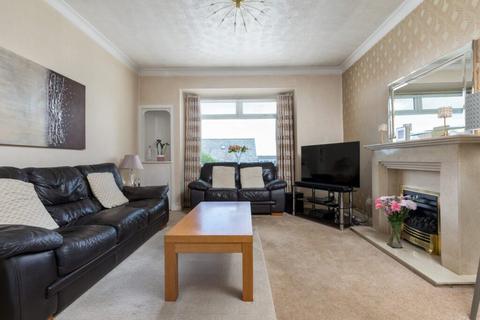 28 Mansefield Crescent, Clarkston, Glasgow, G76 7EB