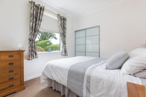 28 Mansefield Crescent, Clarkston, Glasgow, G76 7EB