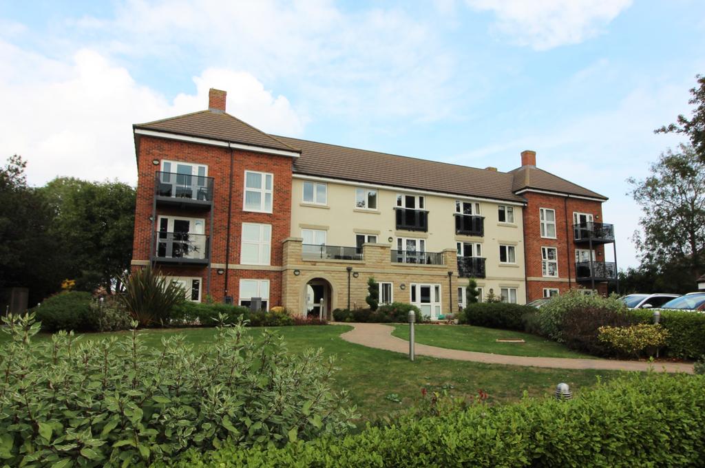 Chestnut Court, Marton Gate, Bridlington, YO16 6ZJ 2 bed flat £140,000