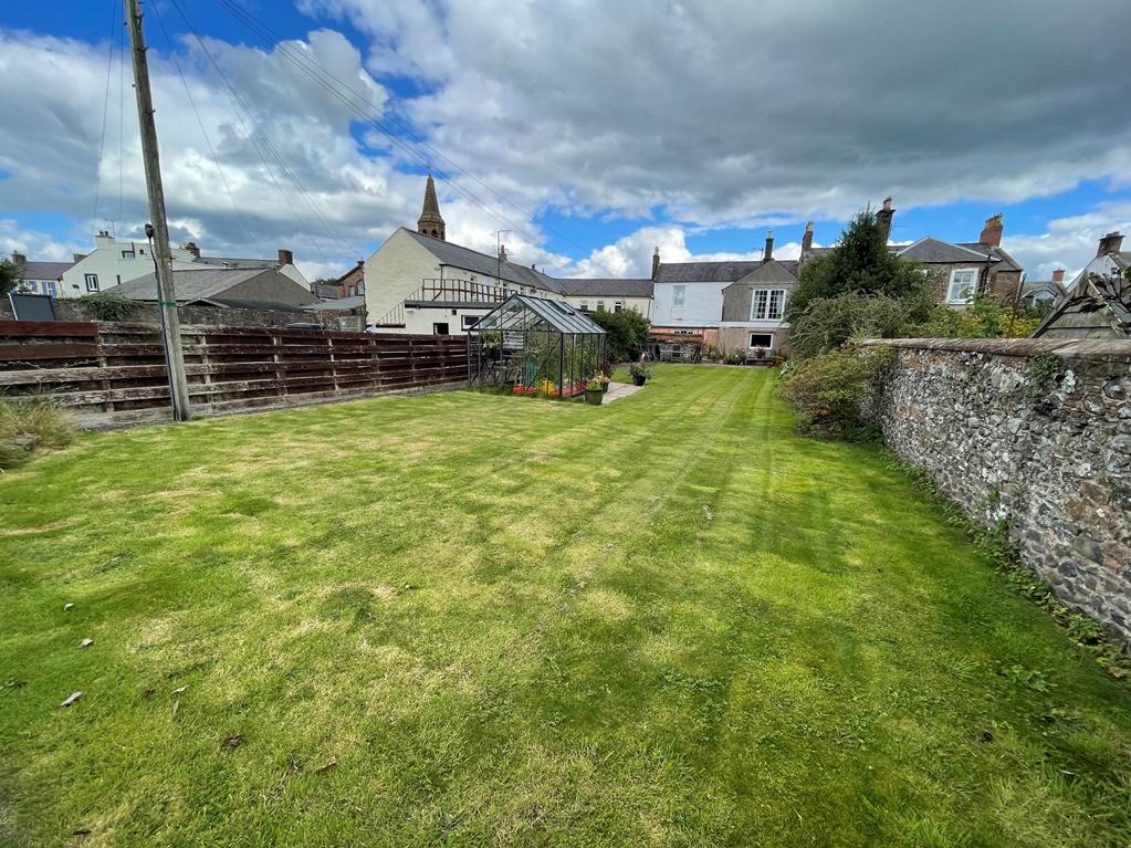 17/19 High Street, Lochmaben, DG11 1 NG - Braidwood