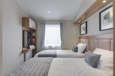 3 bedroom static caravan for sale, Newperran Holiday Resort
