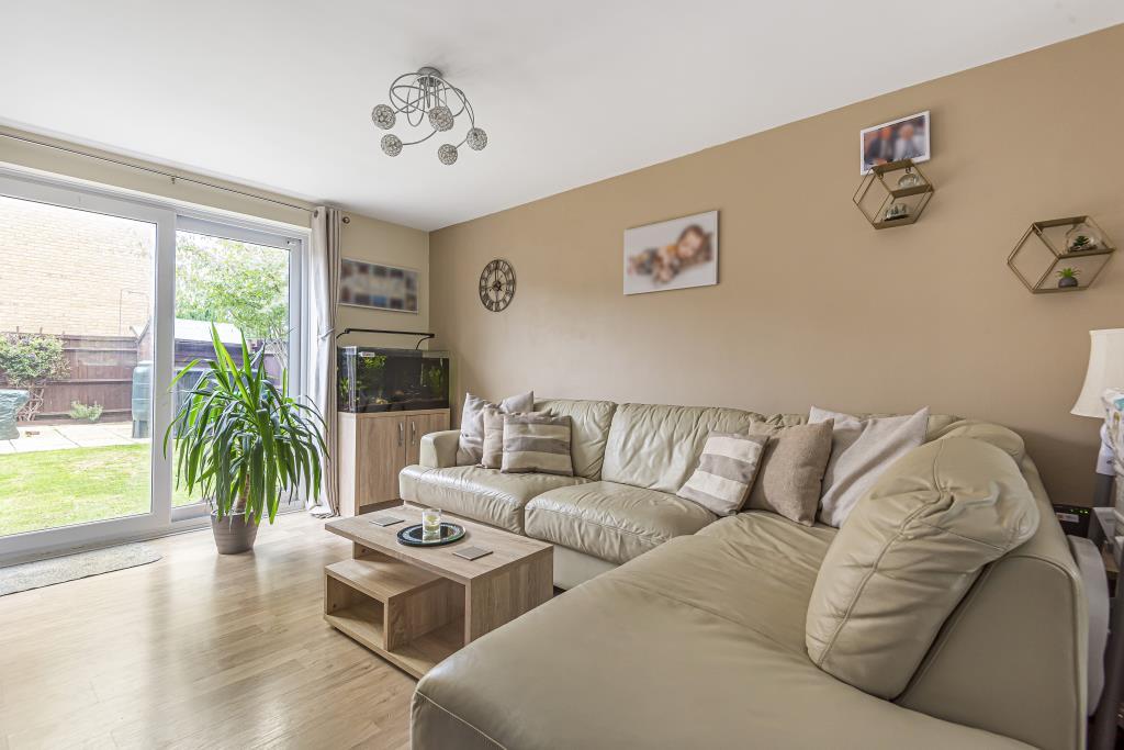 Swindon, Wiltshire, SN5 2 bed end of terrace house - £220,000