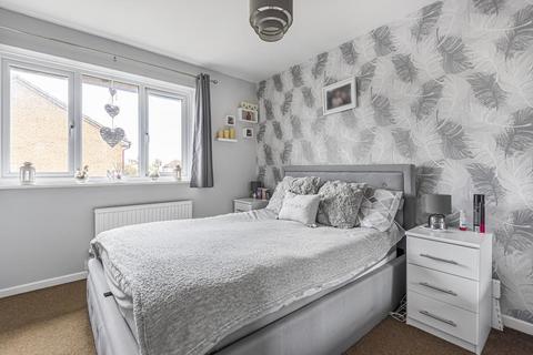 26 Stonybeck Close, Westlea, Swindon, SN5 7AQ