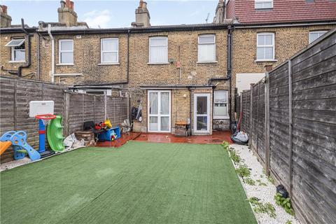 3 bedroom terraced house for sale, Bensham Grove, Thornton Heath, CR7