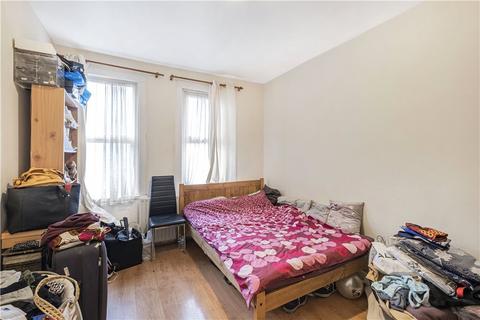 3 bedroom terraced house for sale, Bensham Grove, Thornton Heath, CR7