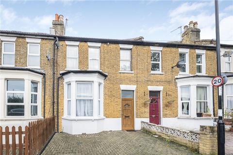 Bensham Grove, Thornton Heath, CR7