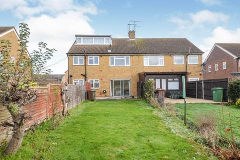 14 Meadow Close, London Colney, St Albans, AL2 1RQ