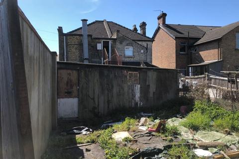 121 Cowley Mill Road, Uxbridge, UB8 2QB