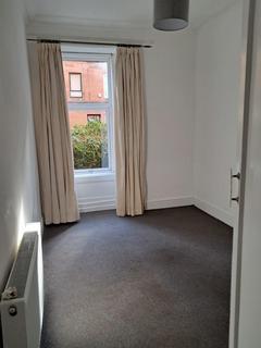 1 bedroom ground floor flat to rent, Ledard Road, Battlefield, Glasgow, G42