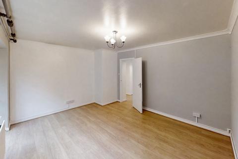 2 bedroom apartment to rent, Culworth House, West Road, Holy Trinity, GU1