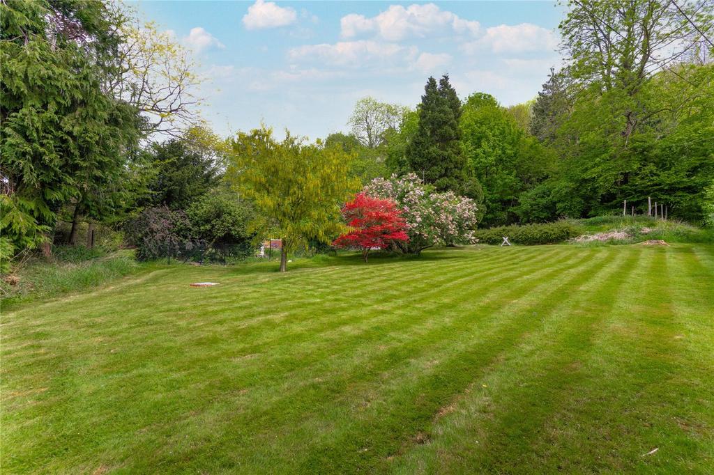 Boss Lane, Hughenden Valley, High... Plot - £1,200,000