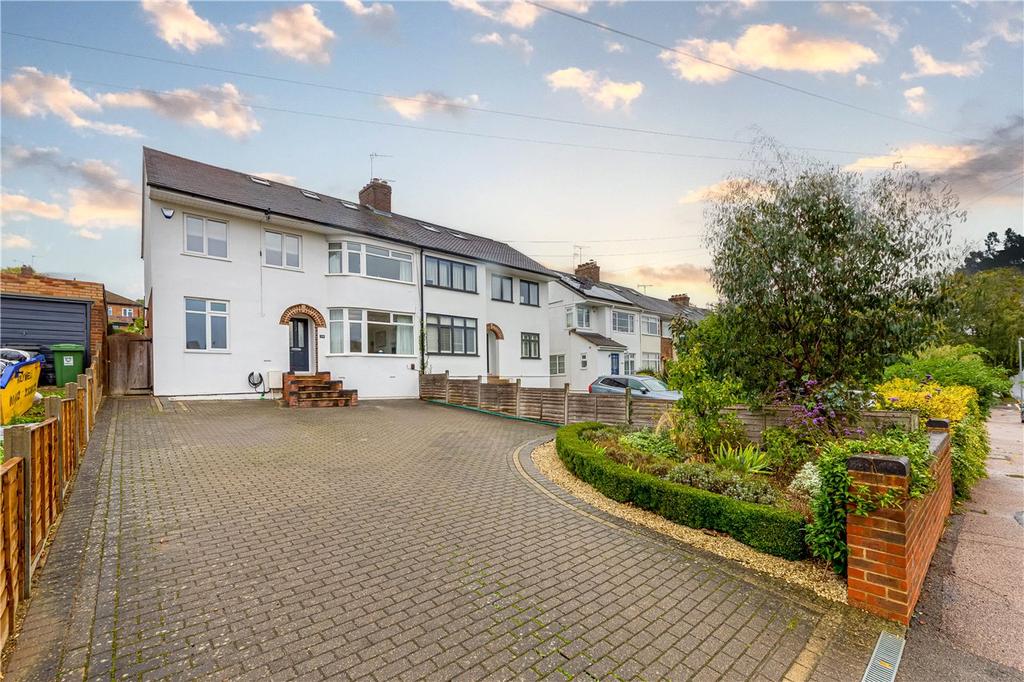 Bridgewater Road, Berkhamsted... 4 bed semidetached house £875,000