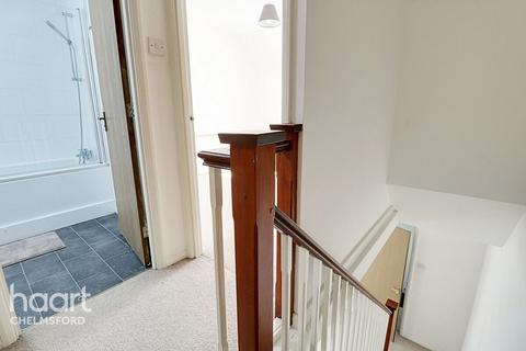 62 Jeffcut Road, Chelmsford, CM2 6XN