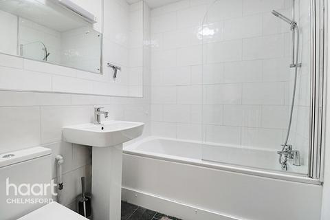 62 Jeffcut Road, Chelmsford, CM2 6XN