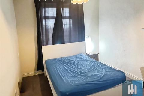 2 bedroom terraced house to rent, Hudroyd, Almondbury, Huddersfield, HD5