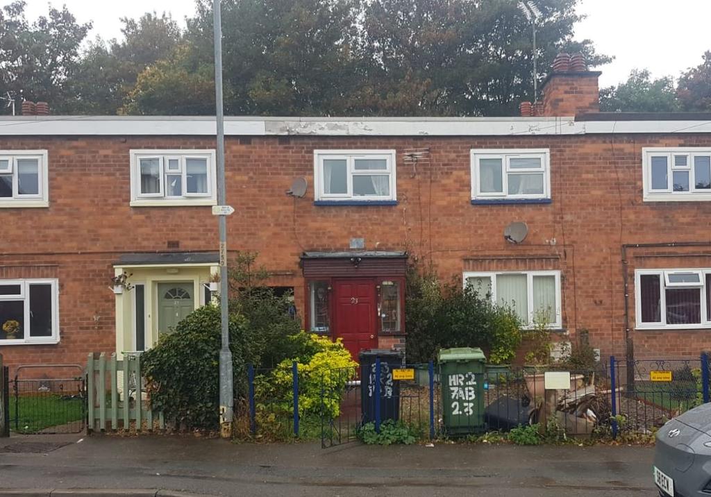 23 Hunderton Avenue, Hereford... 3 bed terraced house £75,000