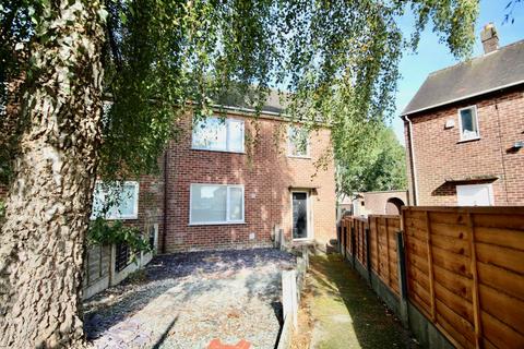 19 Cadnam Drive, Manchester, M22 5AT