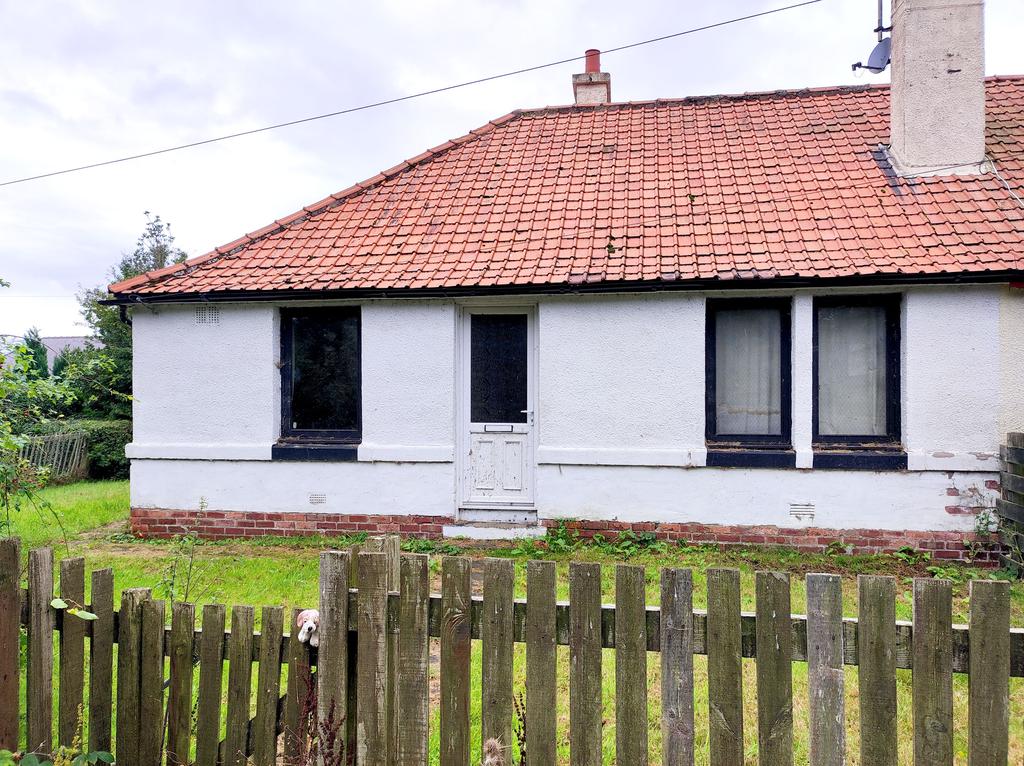 St. Peters Terrace, Scremerston TD15 2 bed semidetached bungalow for sale £120,000