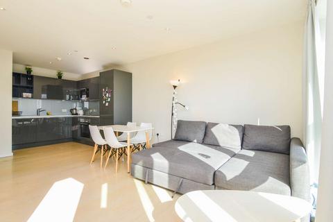 1 bedroom flat to rent, 2 Glasshouse  Gardens, Stratford, London