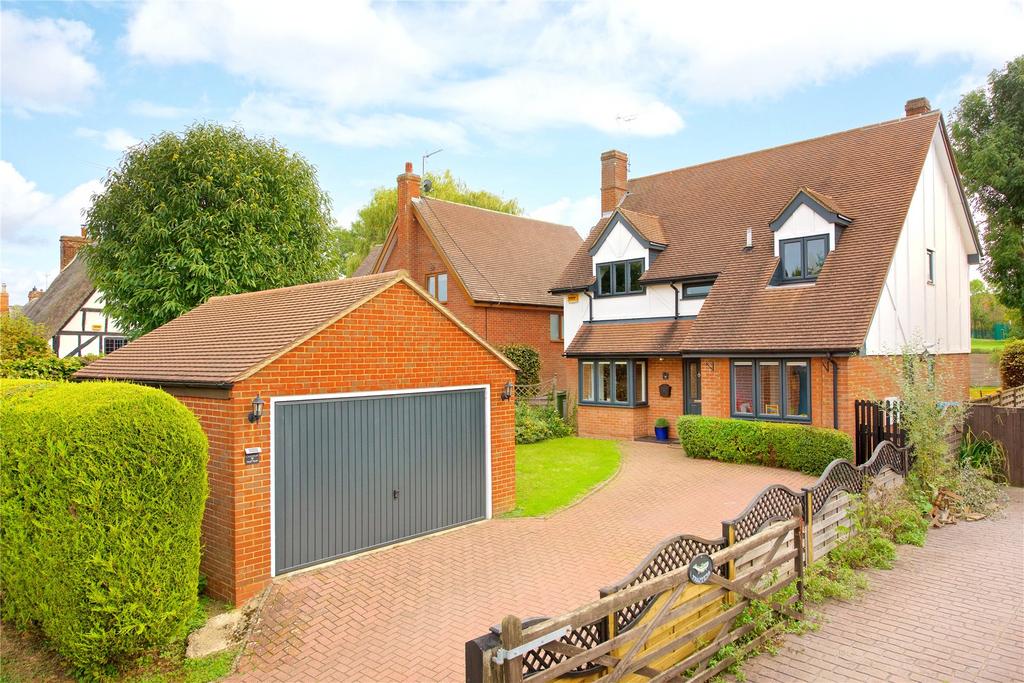 North End Road, Steeple Claydon, Buckinghamshire, MK18 4 bed detached