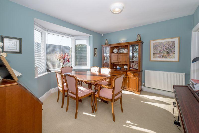 Greenway, Monkton Heathfield, Taunton 3 bed detached bungalow £299,950